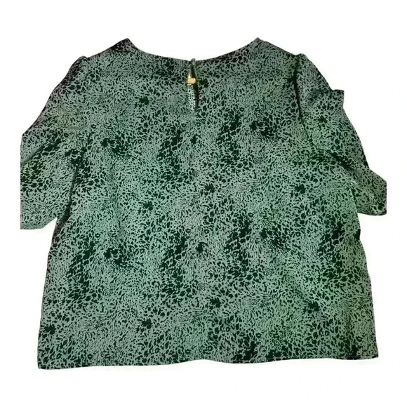Ophelia Roe Blouse L green black animal print 1 button back Rouched Puff Sleeve - Picture 1 of 8